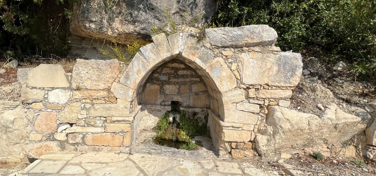 Apikrenis Spring Water in Anogyra Village